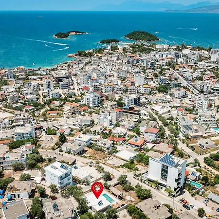 Villa London Ksamil