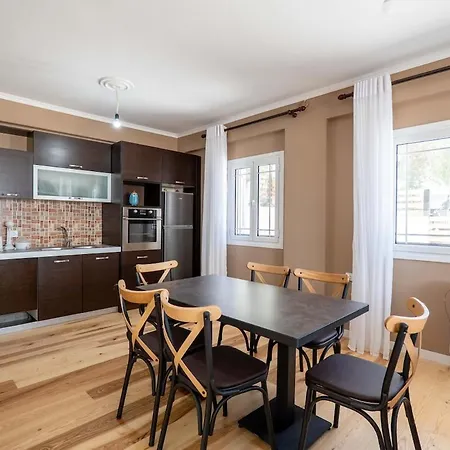 London Villa Ksamil