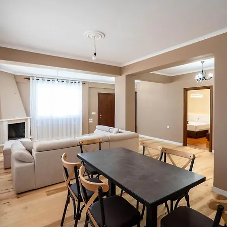 Villa London